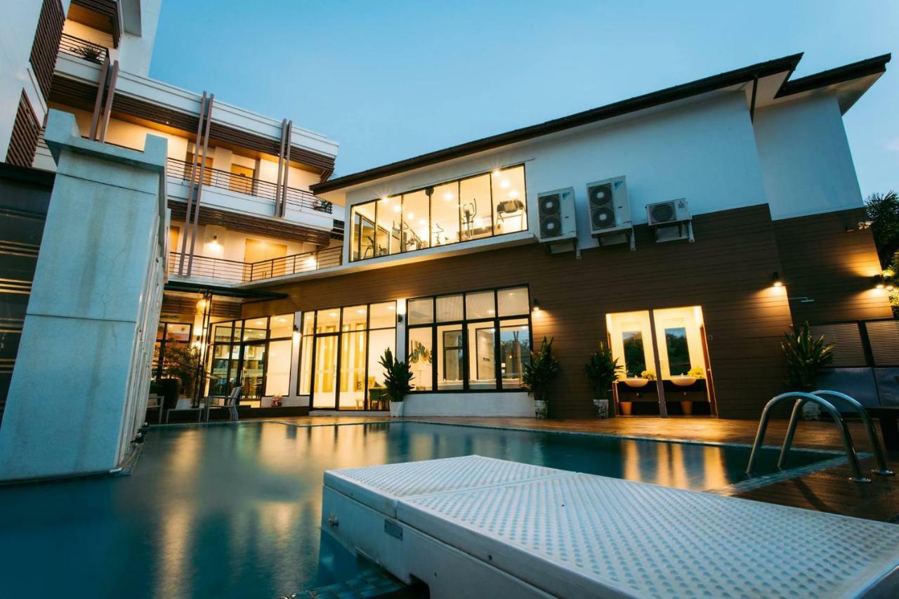 Mamaison Hotel Buriram Exterior photo